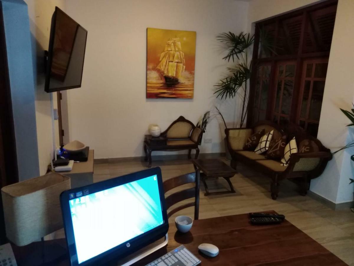 Lija Residence Negombo Ngoại thất bức ảnh