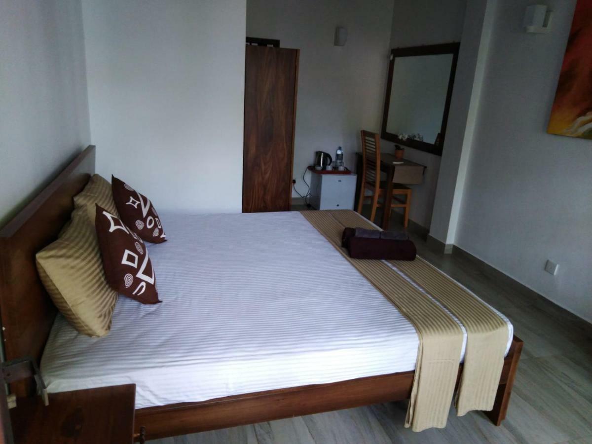 Lija Residence Negombo Ngoại thất bức ảnh